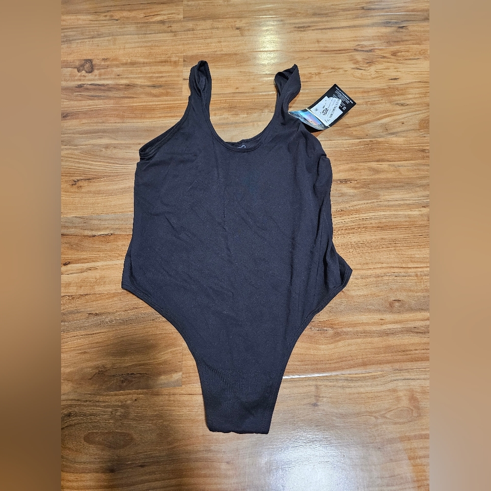 Xl body suite